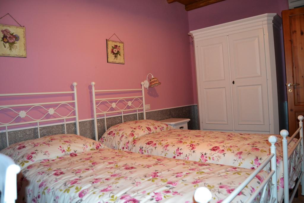 Agriturismo Dolcetna SantʼAlfio Chambre photo